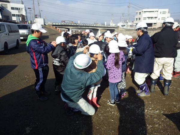 河川工事見学を行いました!